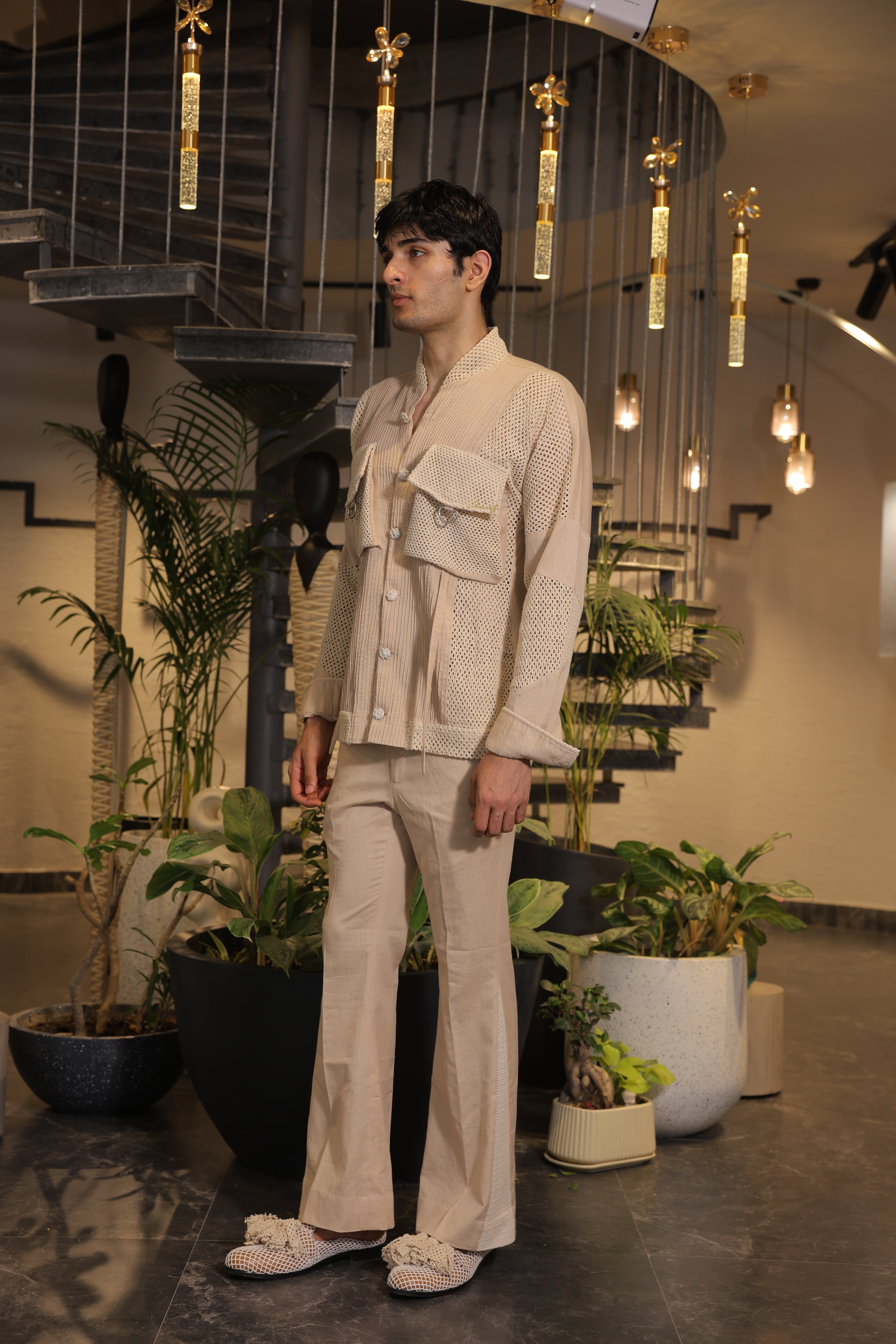 Beige bomber shirt with front pockets