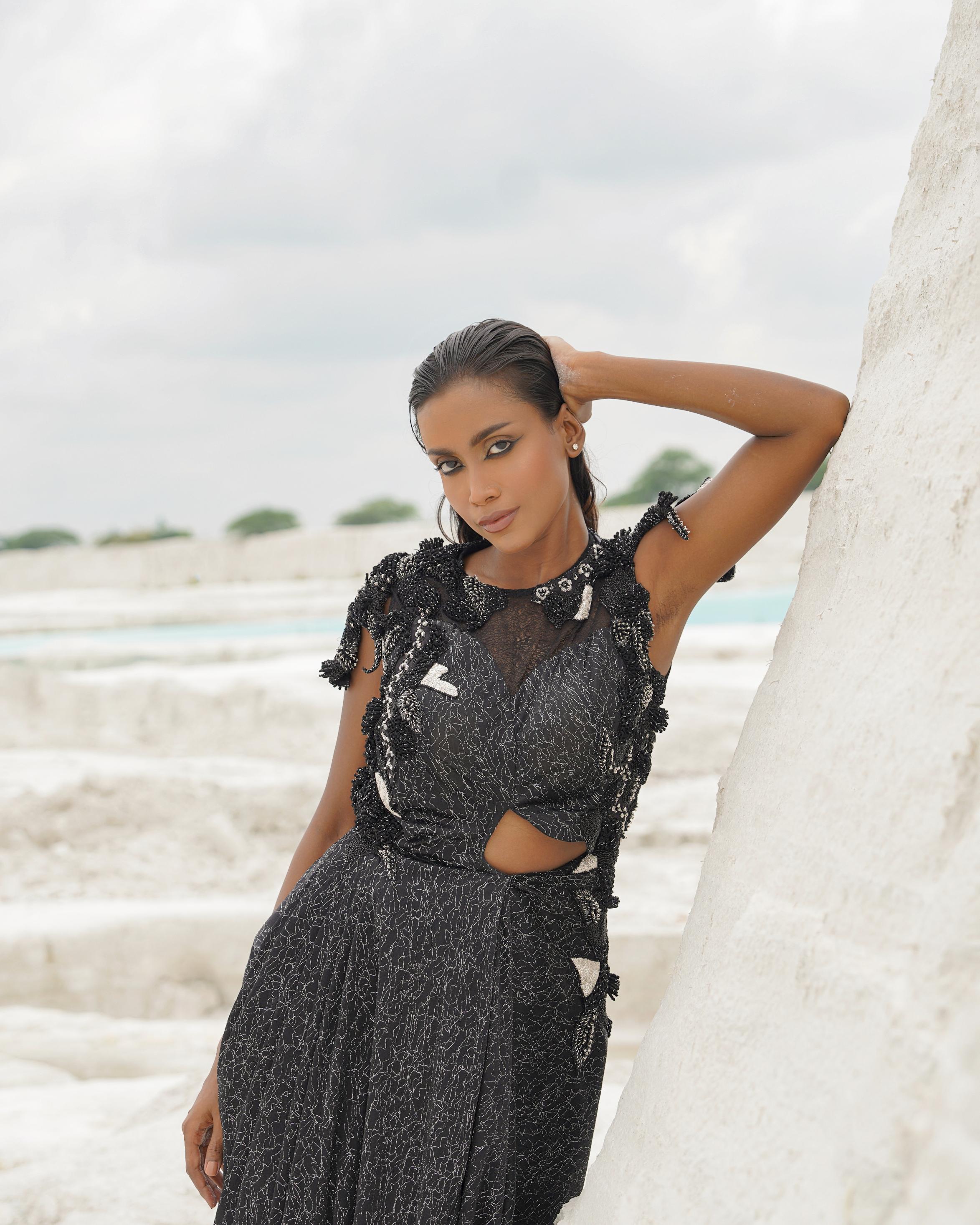 BLACK ETHNOWAVE GOWN