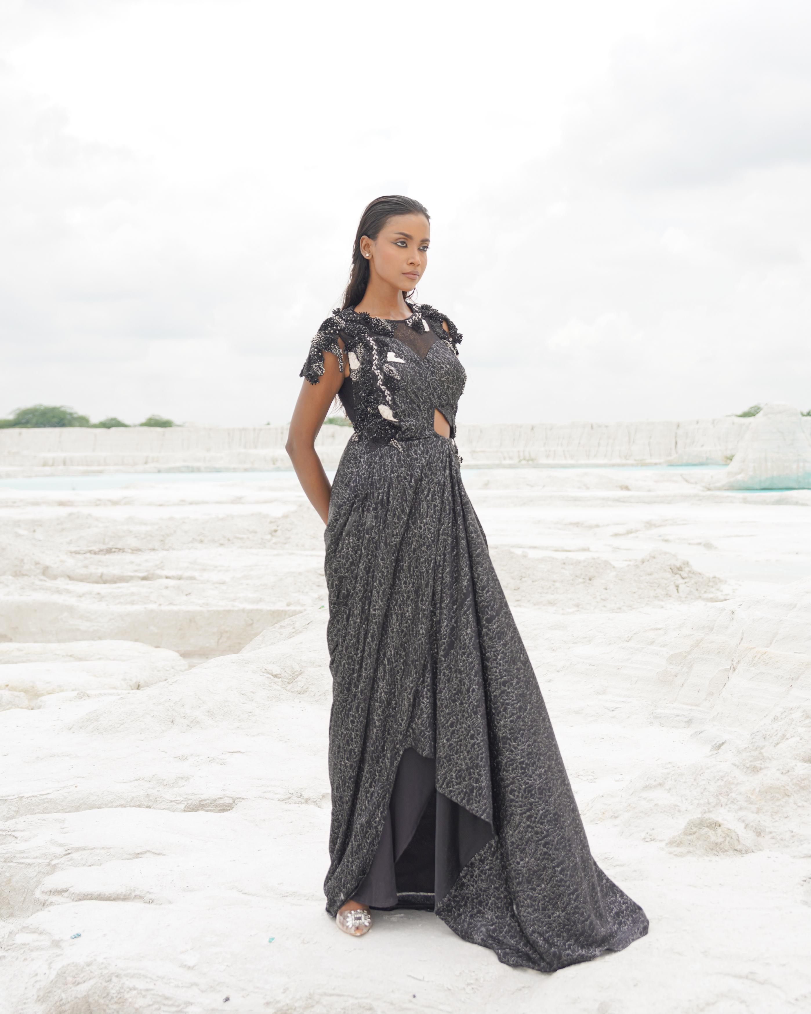 BLACK ETHNOWAVE GOWN