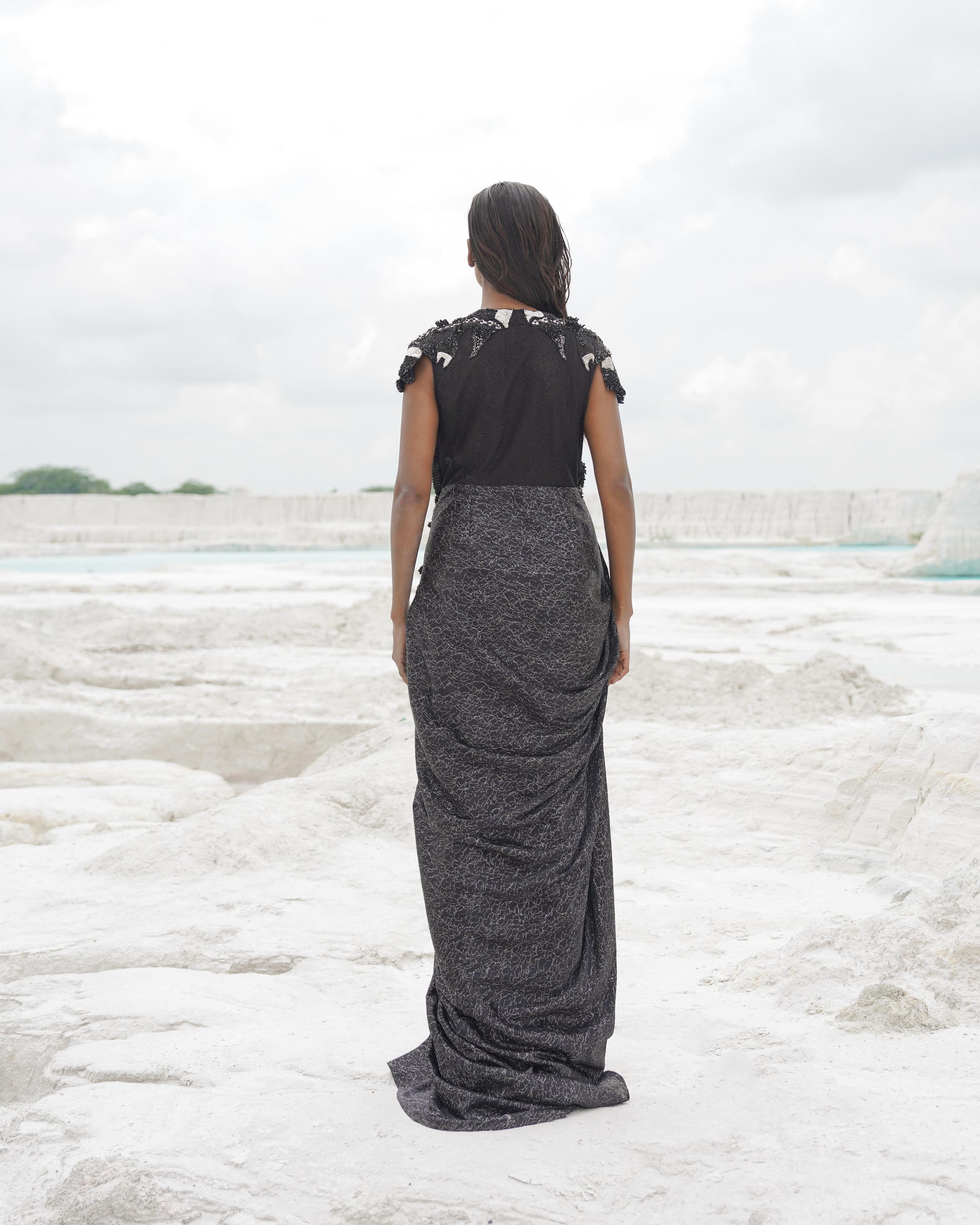 BLACK ETHNOWAVE GOWN