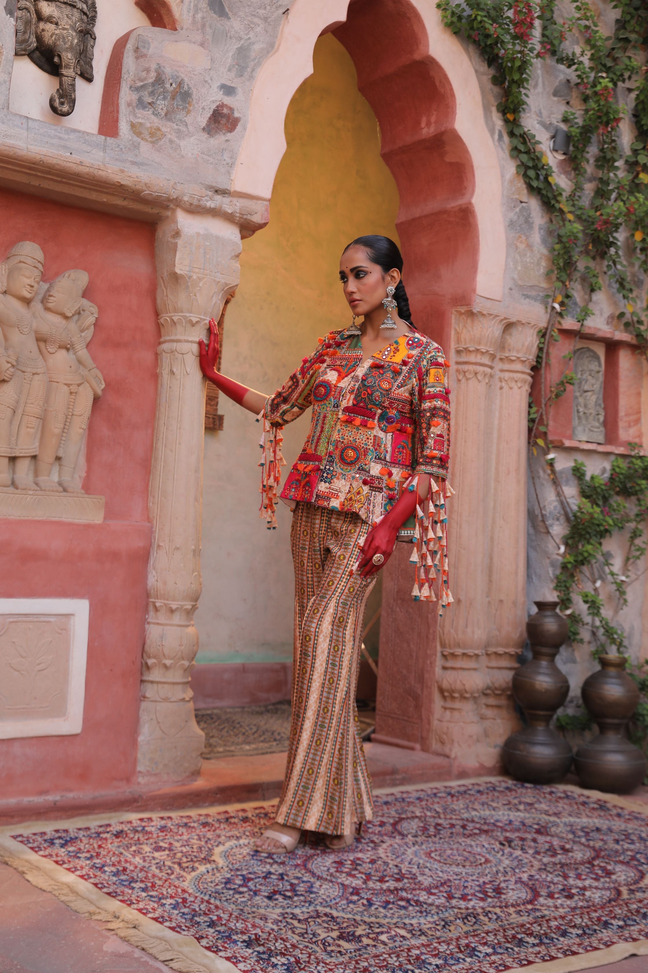 OVERLAY BODICE JACKET WITH PLEATED PARALLEL PLAZZO PANTS INDOWESTERN