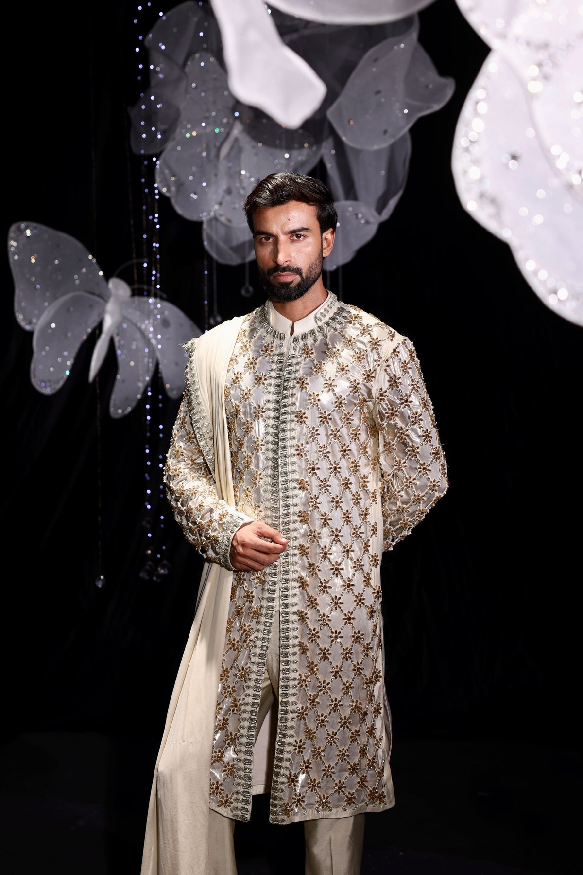 Noor-e-shab band gala sherwani