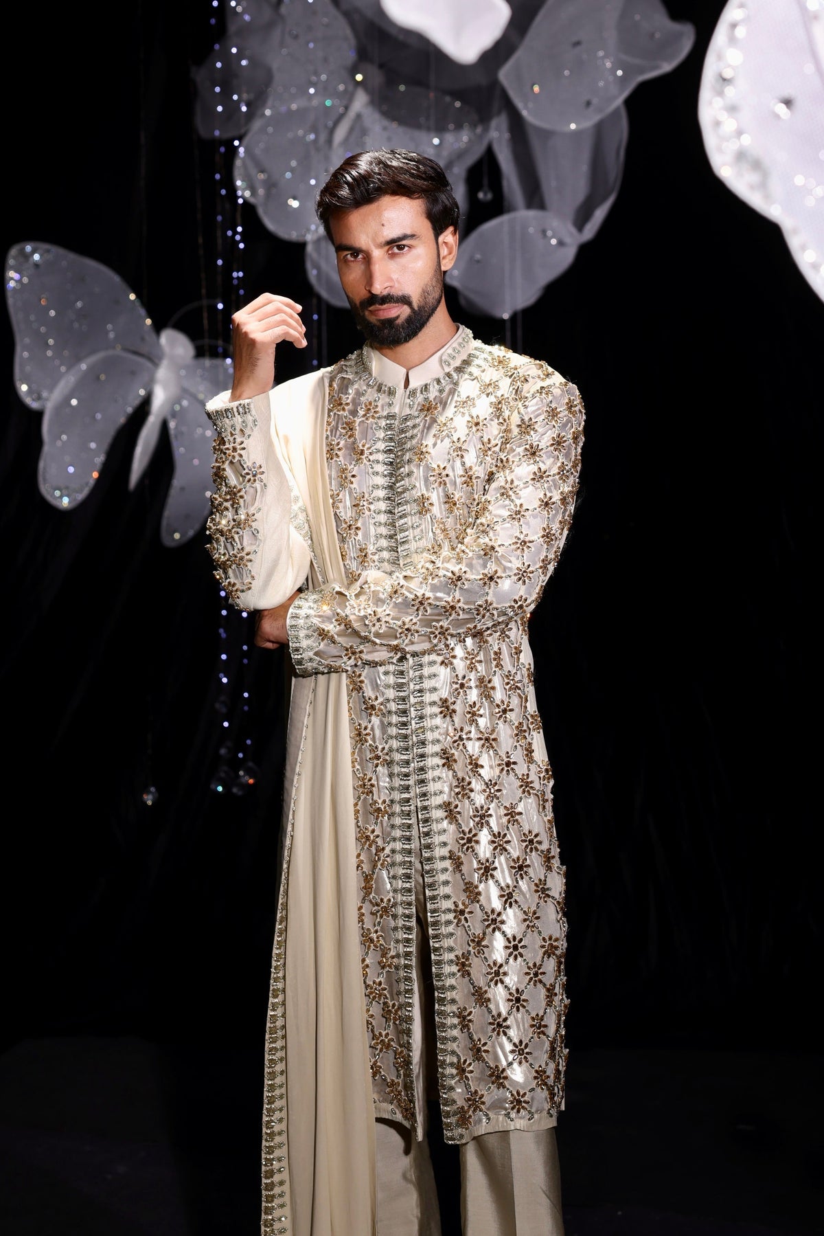 Noor-e-shab band gala sherwani