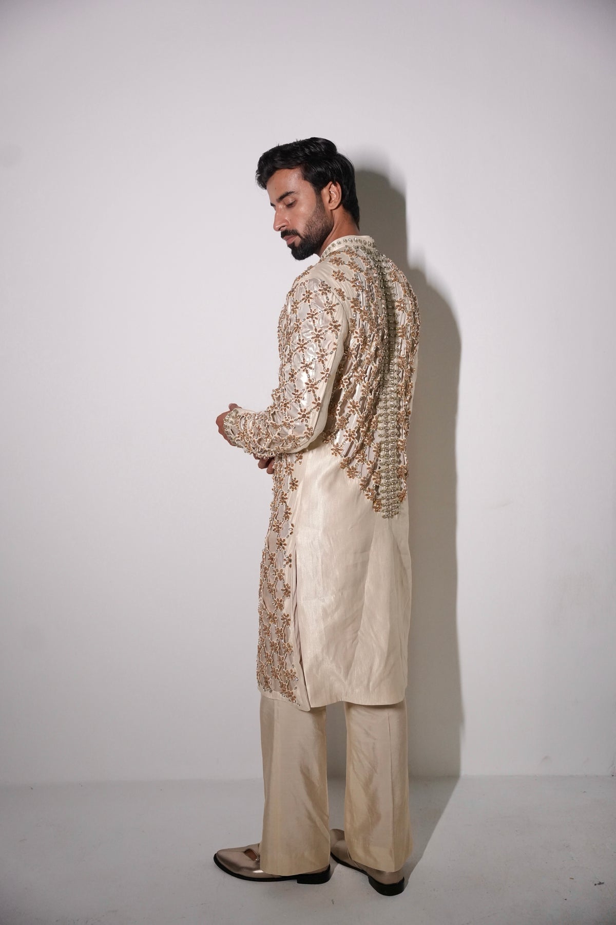 Noor-e-shab band gala sherwani