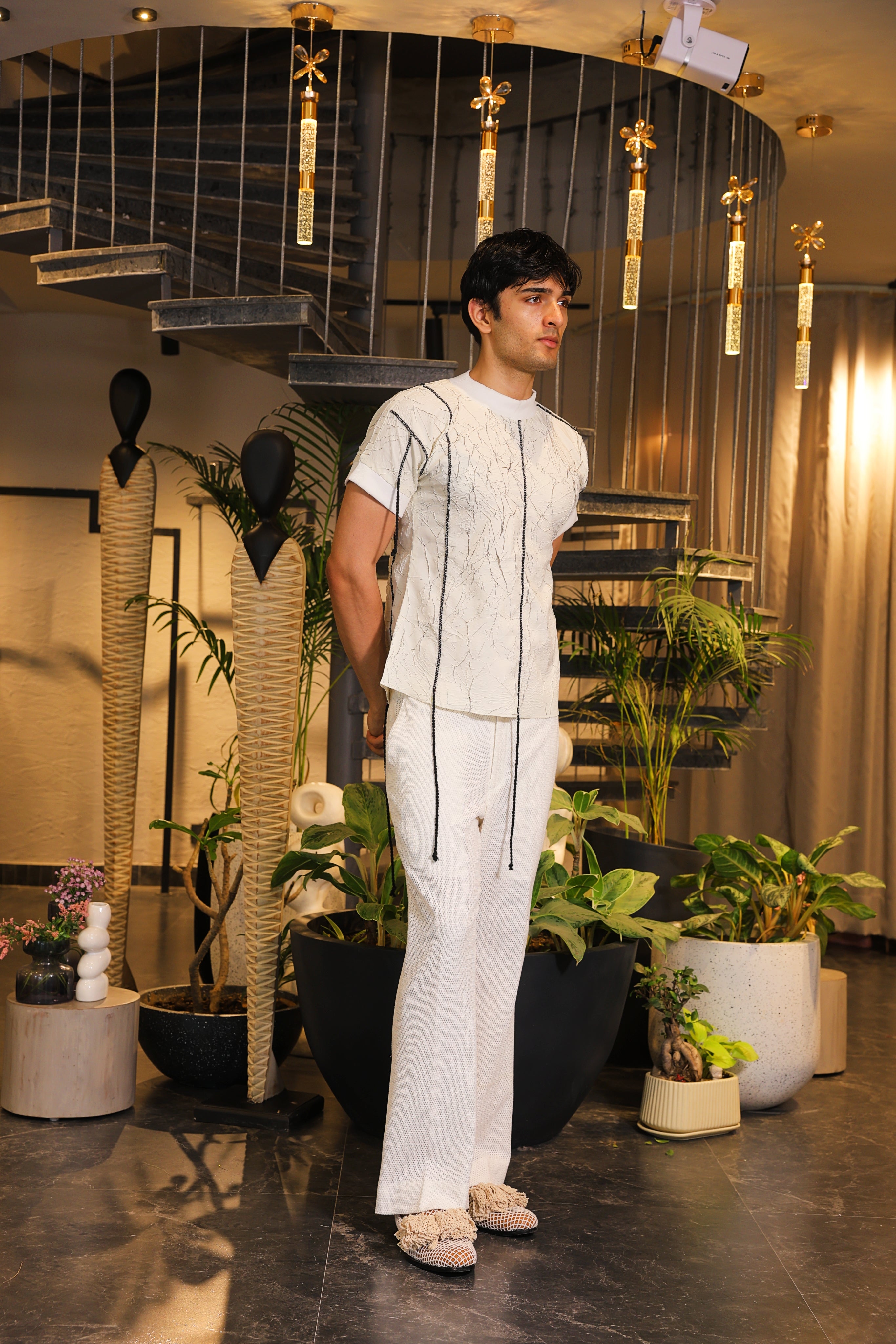 White crinkle textured T-shirt