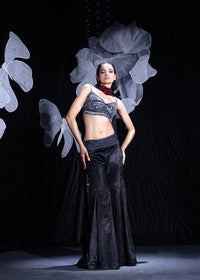 The dark romance indo western set
