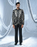 Noir gold Neo Wave ind-western