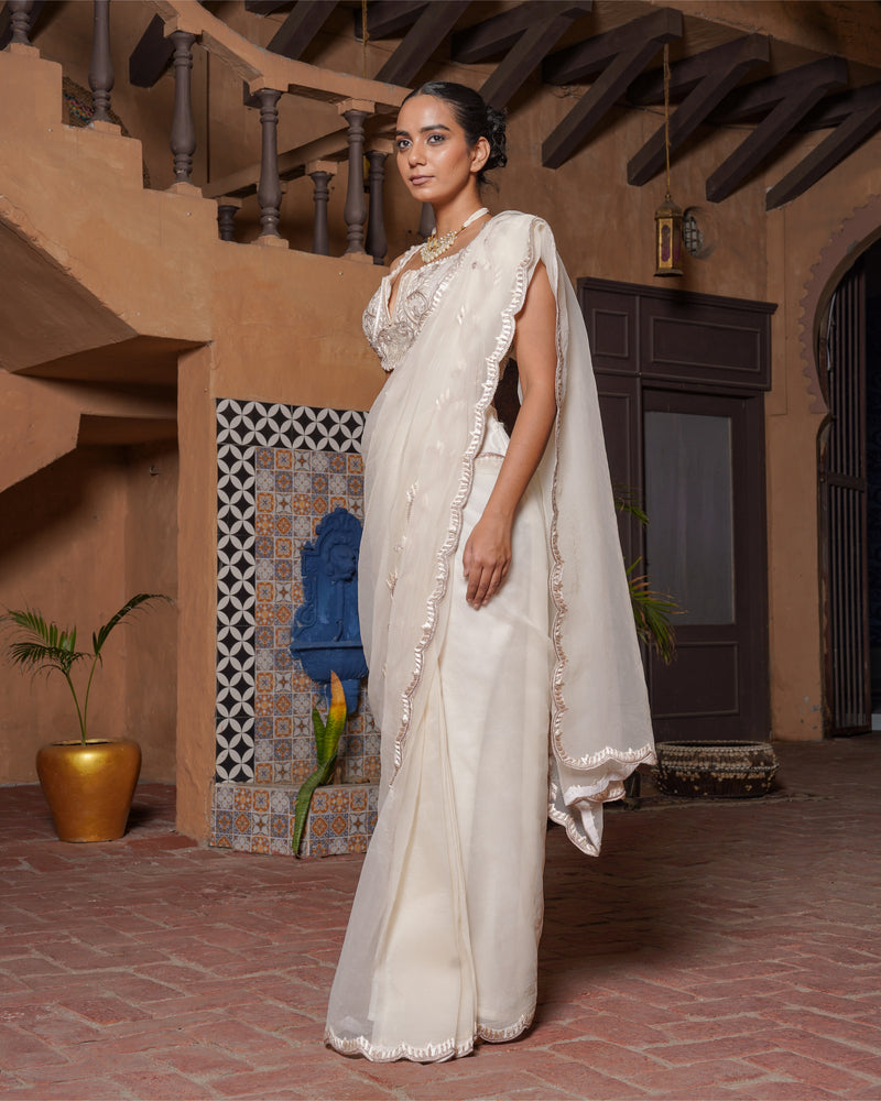 DRAPE SAREE ORGANZA WITH BONN BODICE