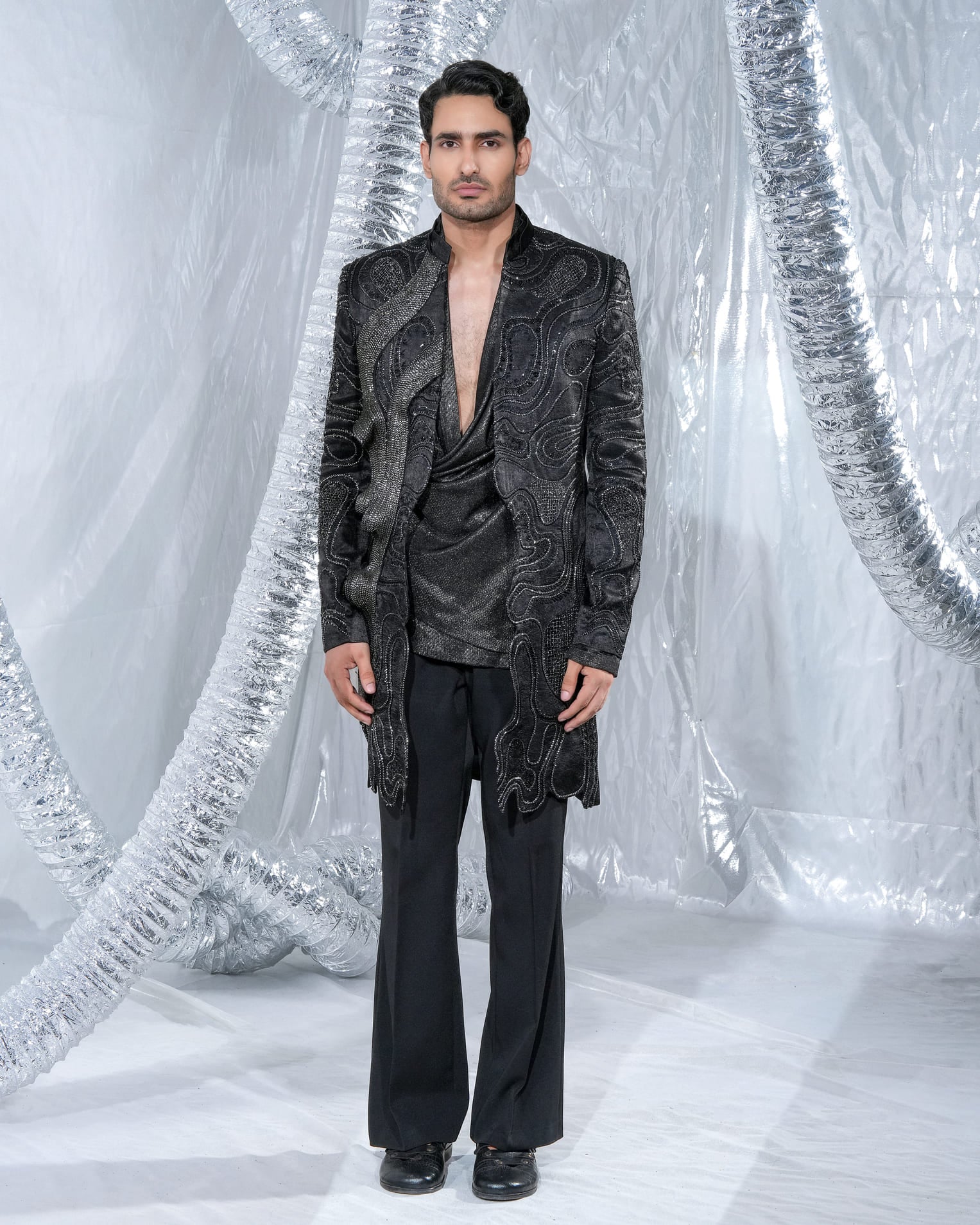 Neo Elegance Suit with pants