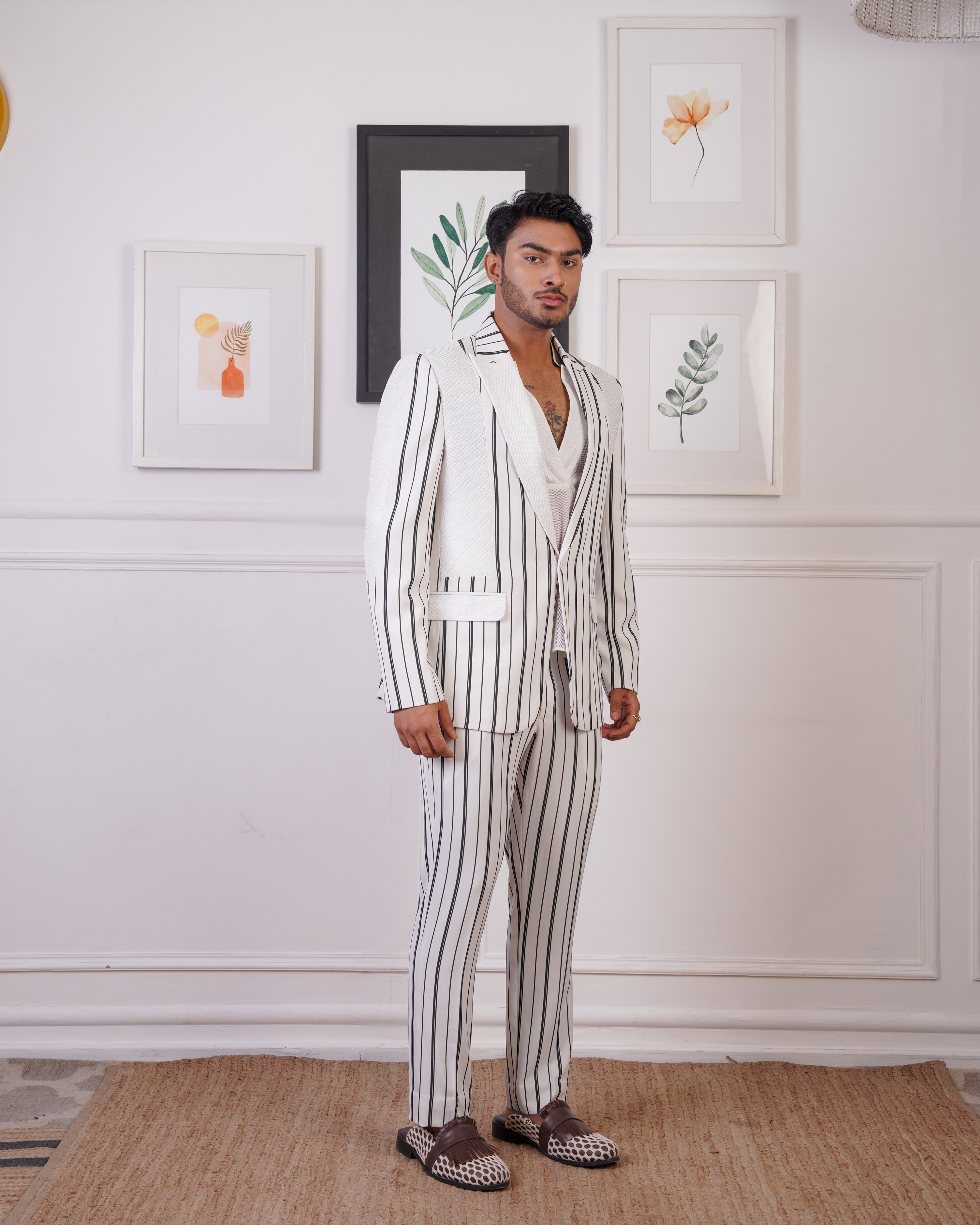 PANELLED STIPE SUIT