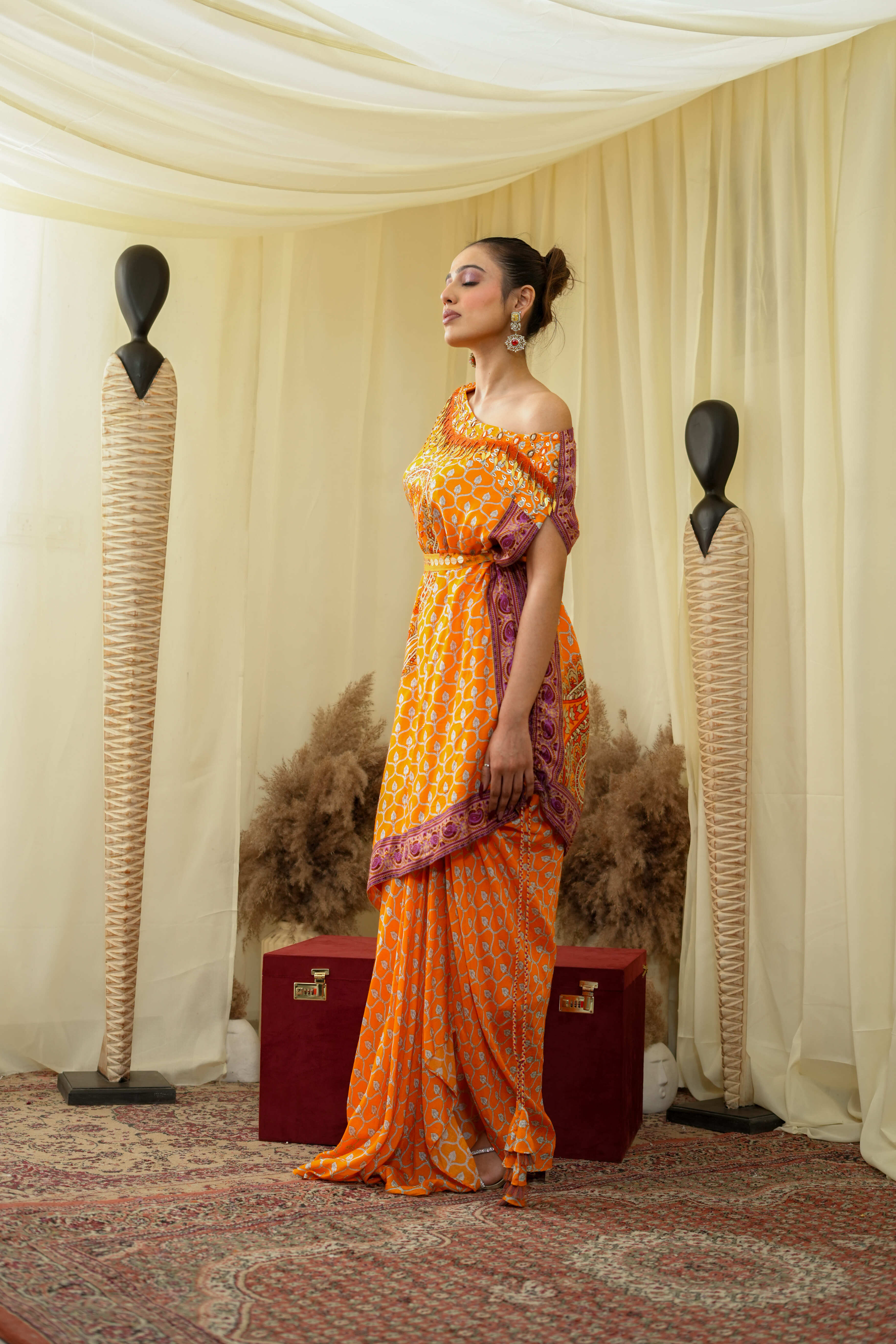 Isdus jaune asymmetrical kaaftan