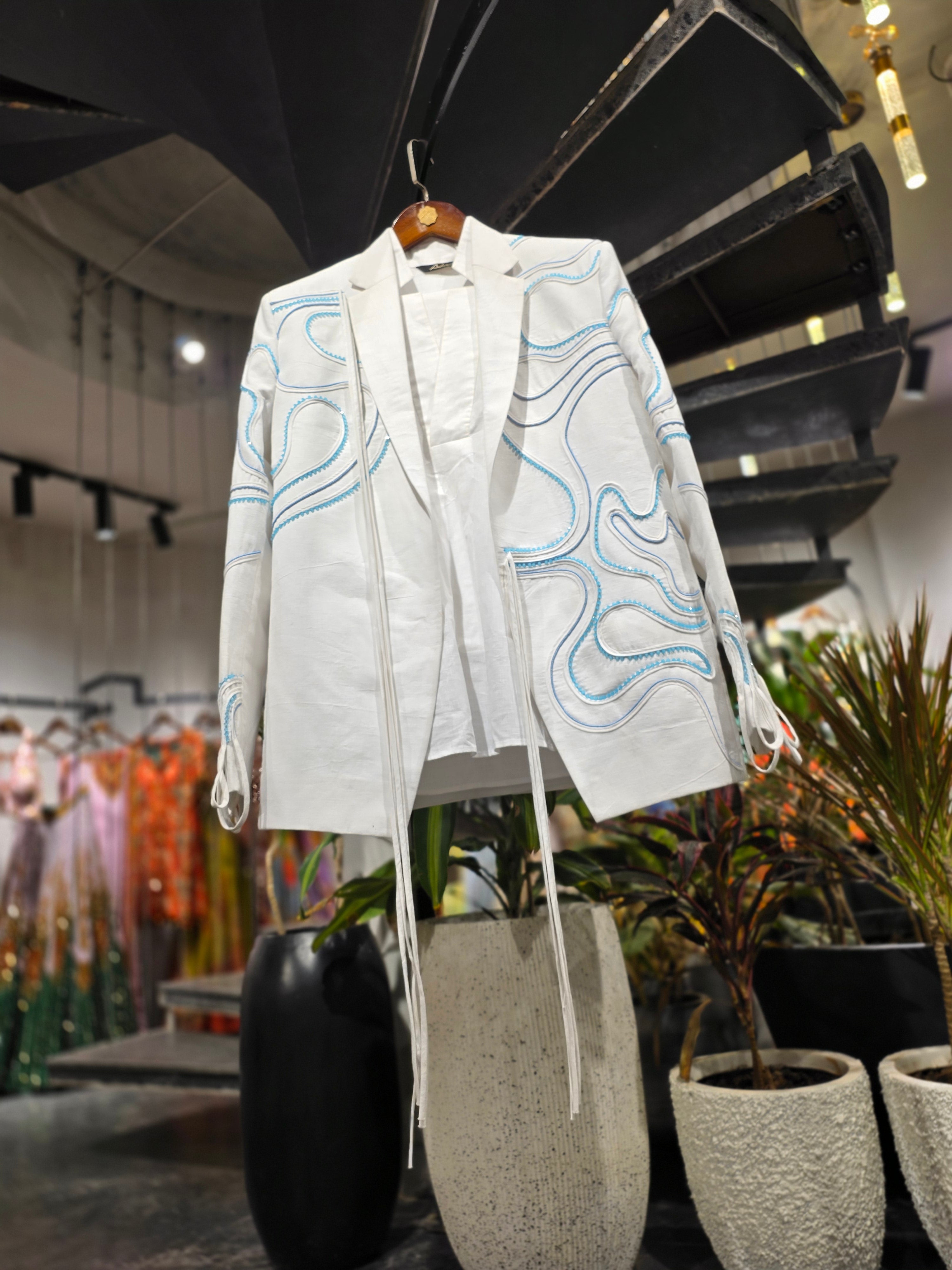 Linen shreds carnival blazer set
