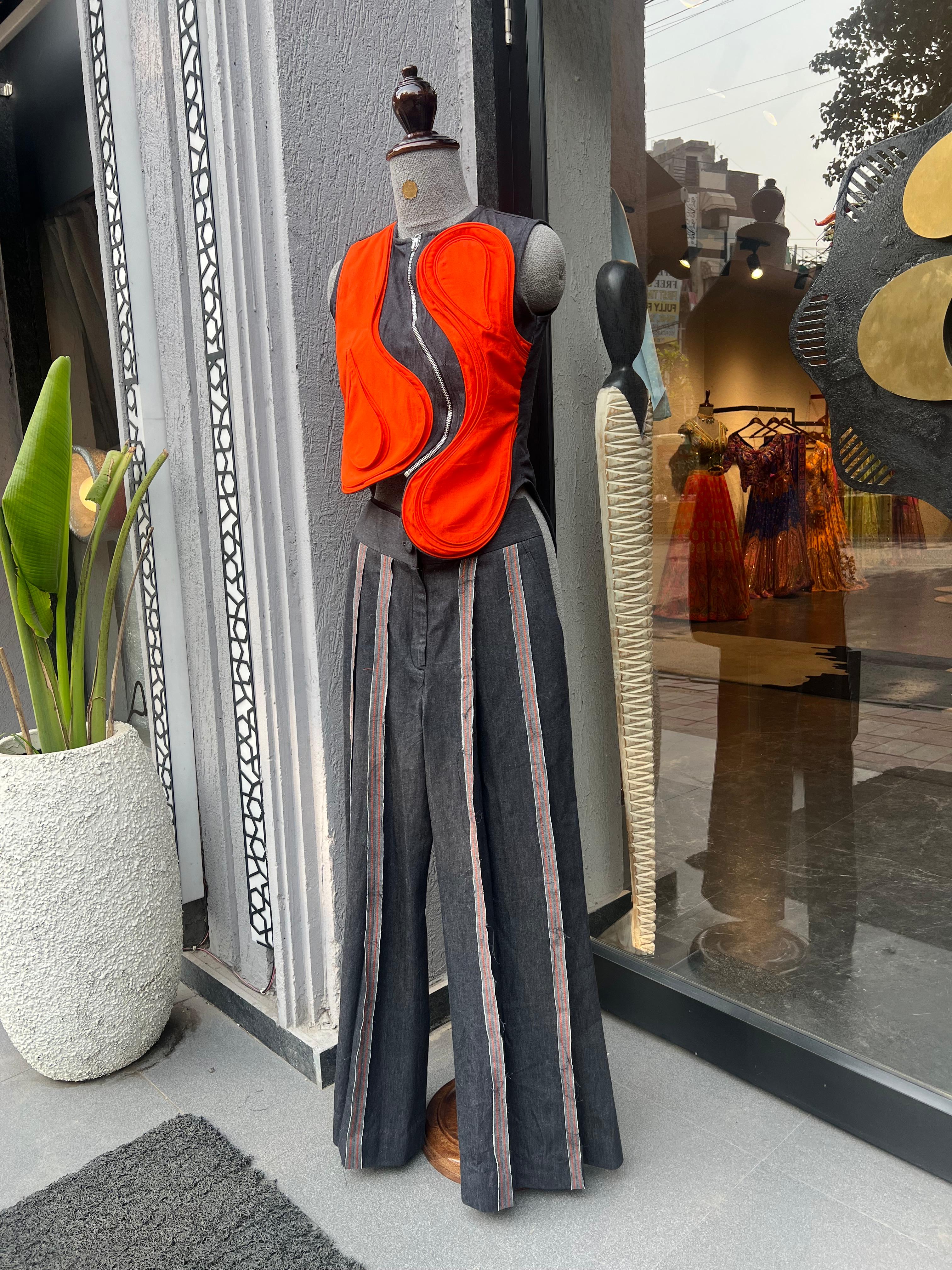 Wired co-ord noir  ( street wear | Resort wear )