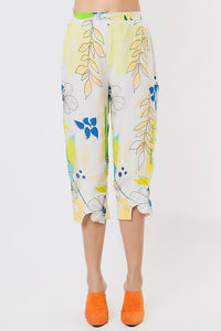 Cut scallop knee length pants