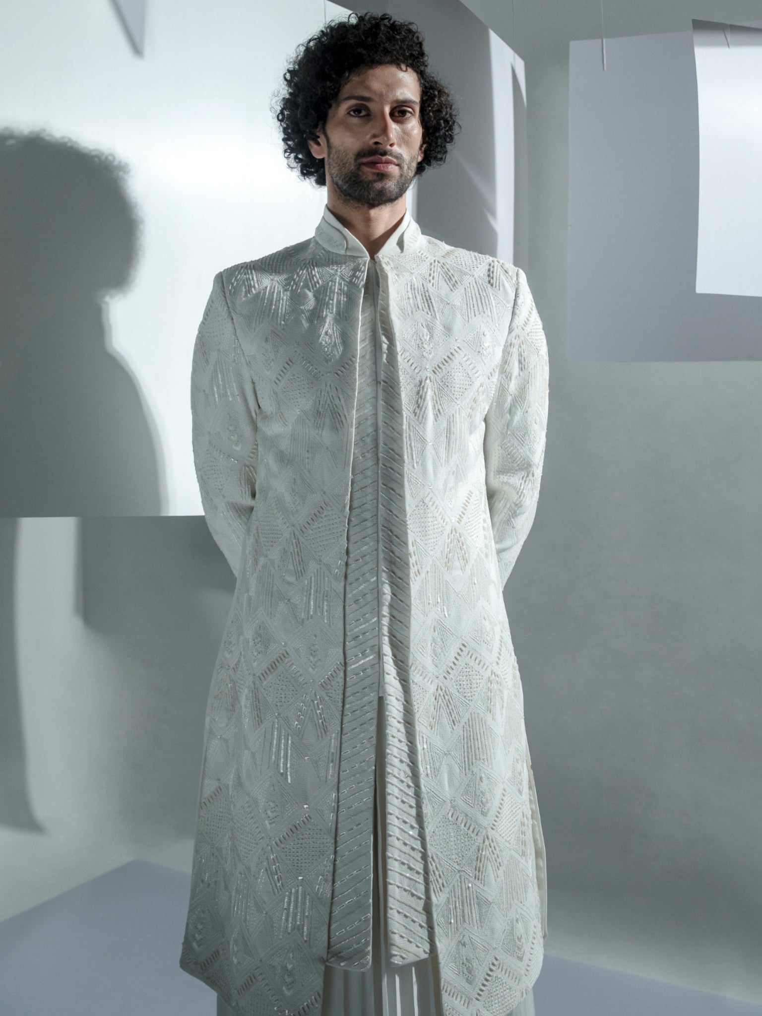 Blanc  sherwani Aăkrit